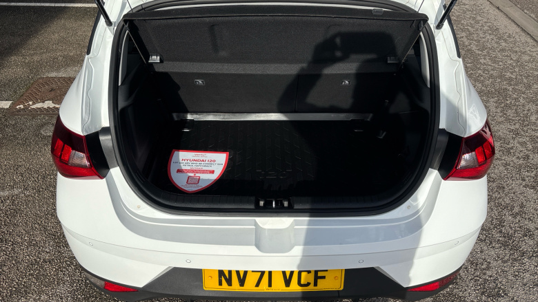 Hyundai i20 1.0T GDi 48V MHD SE Connect 5dr Petrol Hatchback